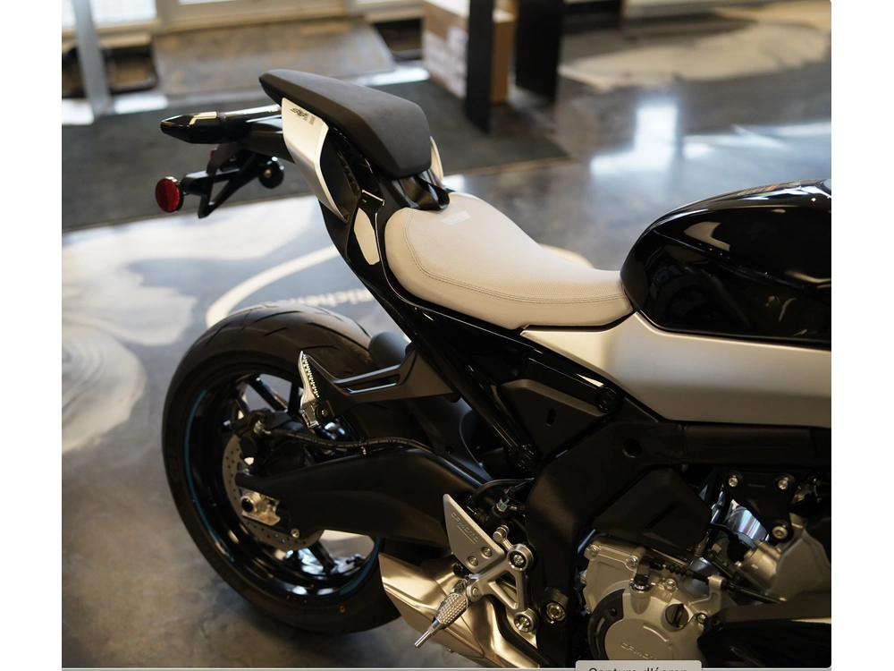 2026 Cfmoto 675 Ss alt