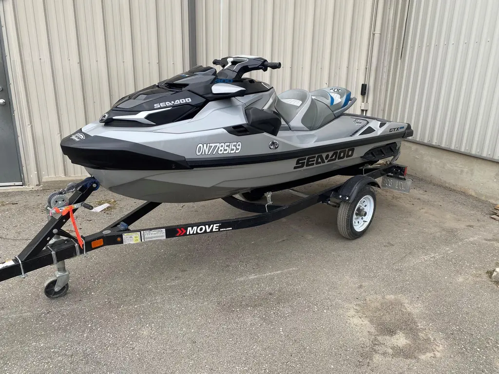 2021 Sea-Doo/BRP GTX LIMITED 300