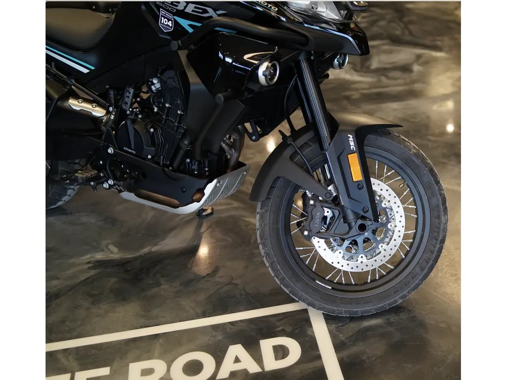Cfmoto Ibex 800-e Noir 2026 alt