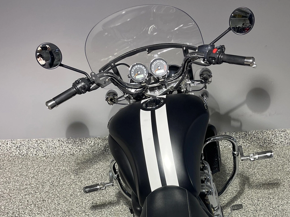 2013 Triumph Rocket Iii Roadster alt