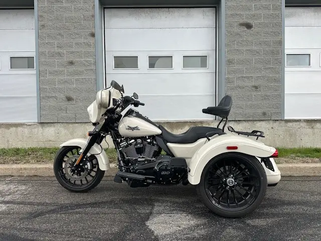 Harley-Davidson FREEWHEELER FLRT 2023