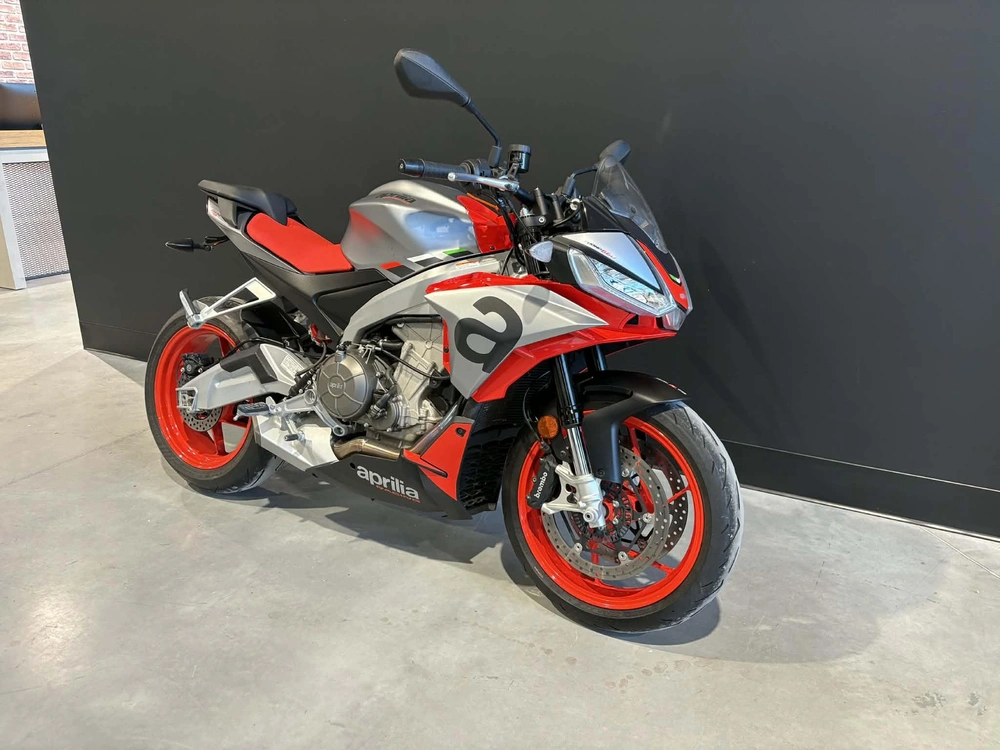 Aprilia Tuono 660 2021 alt