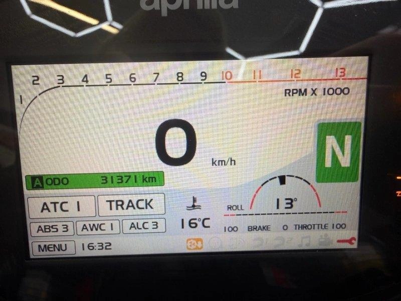 Aprilia Tuono V4 1100 Rr 2018 alt
