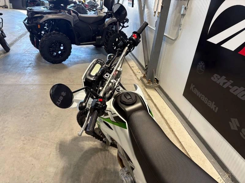 Kawasaki Klx232atfnn White 2026 alt