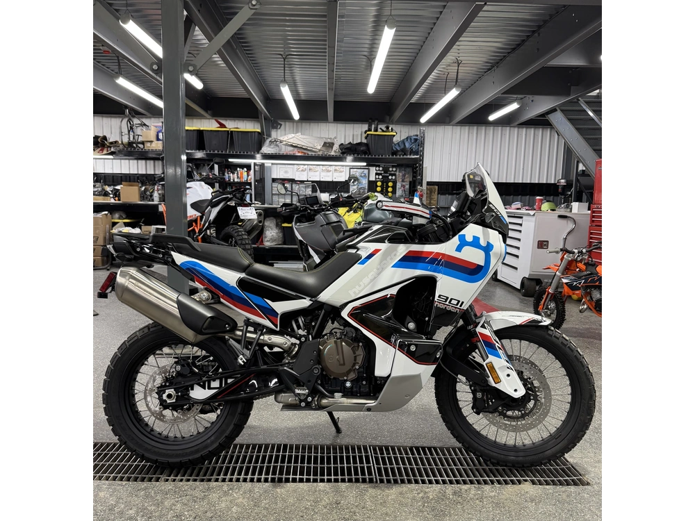 Husqvarna Norden 901 2025 alt