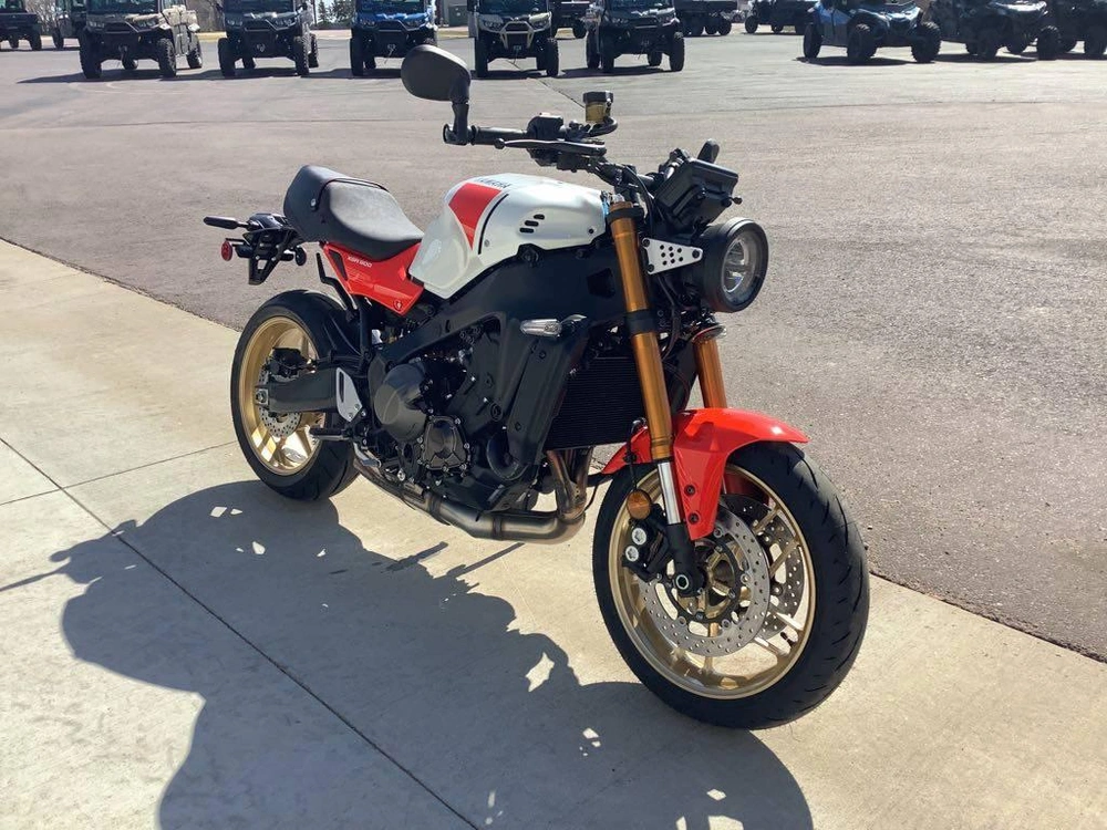 2026 Yamaha Xsr900 alt