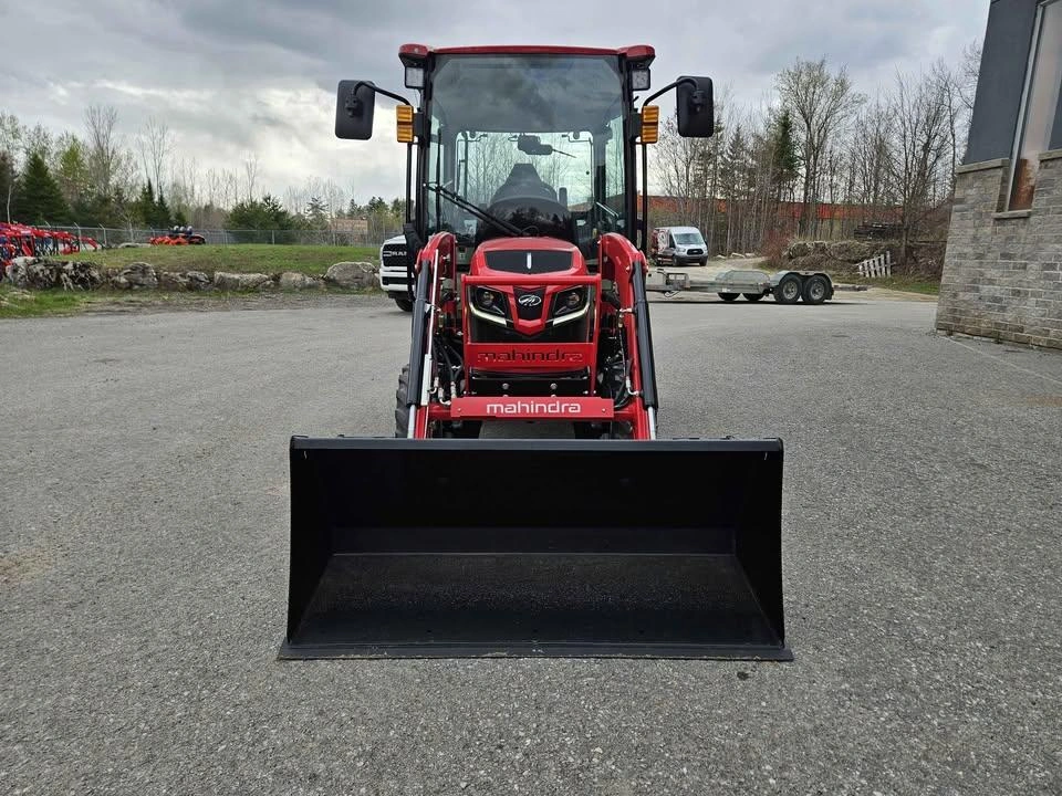 Mahindra 2126 Hst Cab 2026 alt
