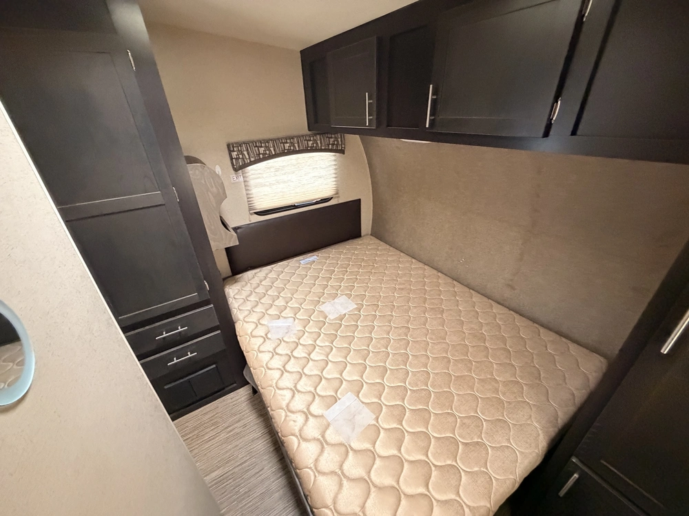 2015 Jayco Octane 26y alt
