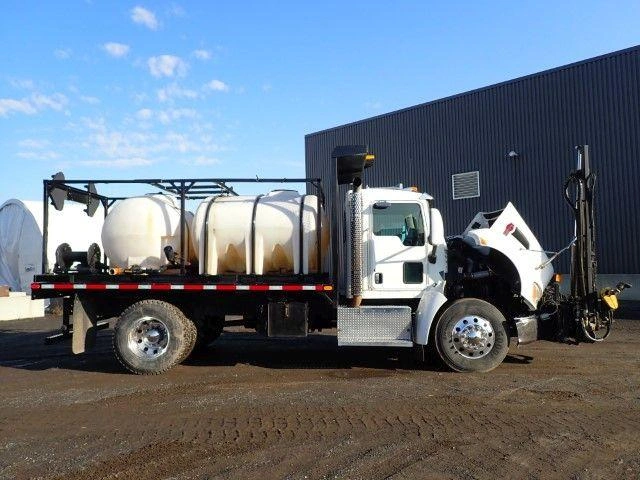 2010 Kenworth T370