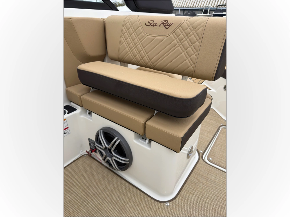 2026 Sea Ray Sdx 230 alt