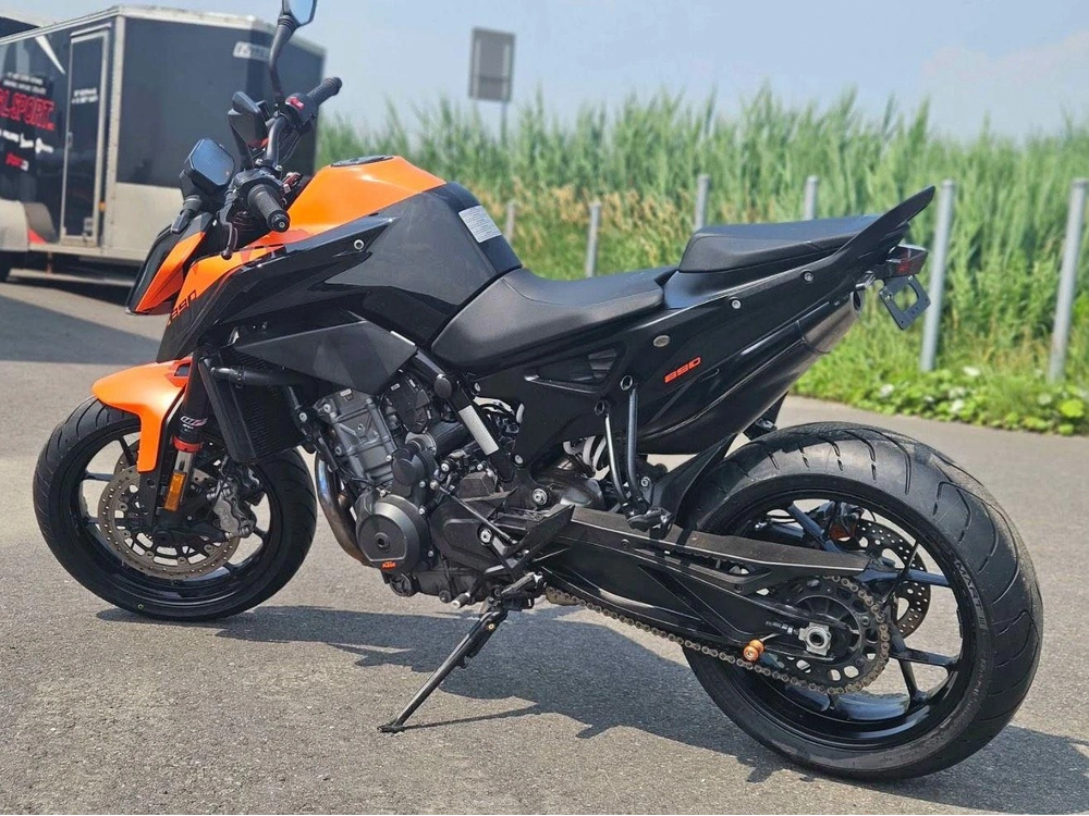 Ktm Ktm Duke 890 2022 alt