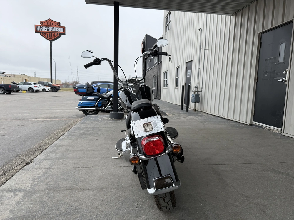 2012 Harley-davidson Flstc-heritage Softail Classic alt