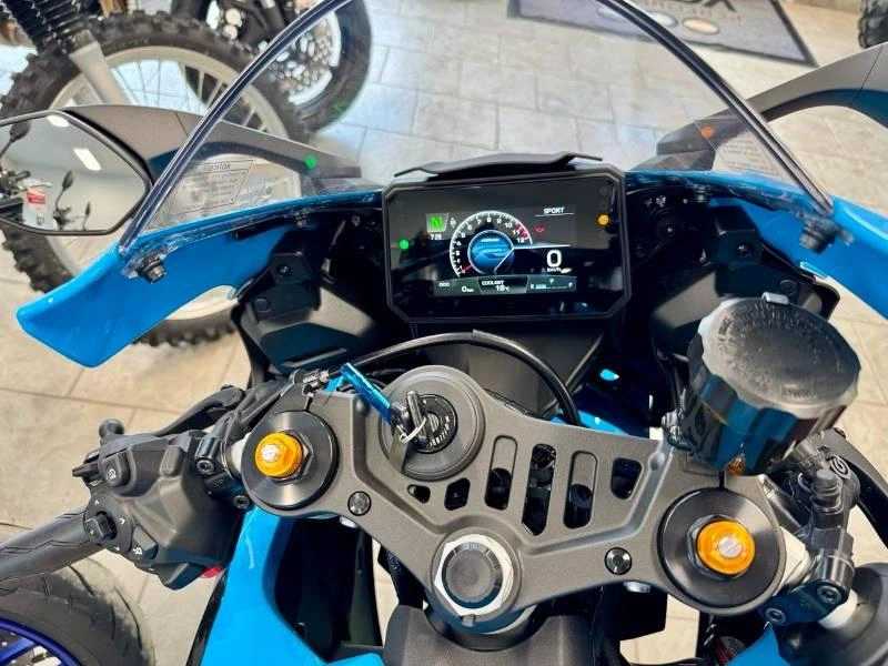 Yamaha Yzf-r7 2026 alt
