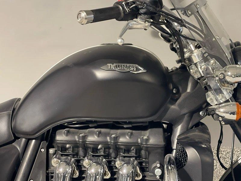 2013 Triumph Rocket Iii Roadster alt