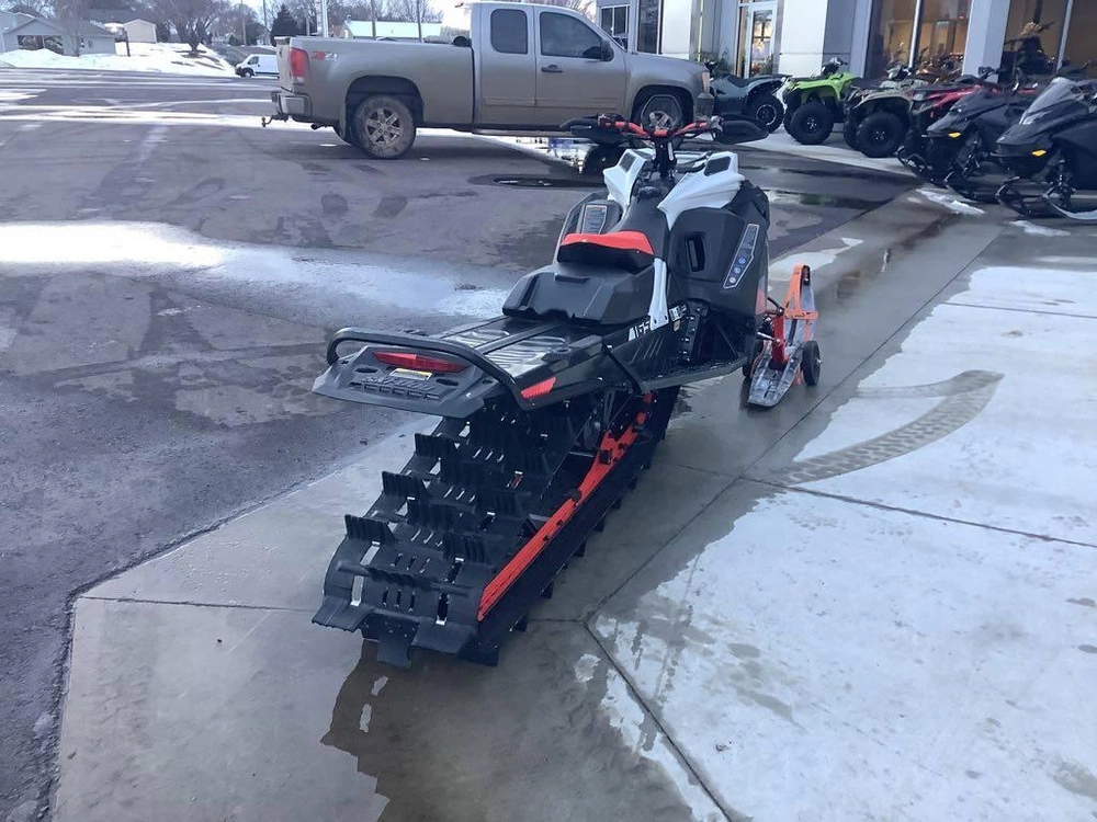 2021 Ski-doo Summit® X® W/expert Pkg 165 850 E-tec® Turbo Steel alt