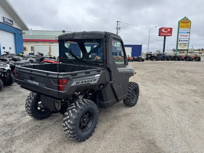 2027 Polaris RANGER XP1000 CAB,AVALANCHE GRAY