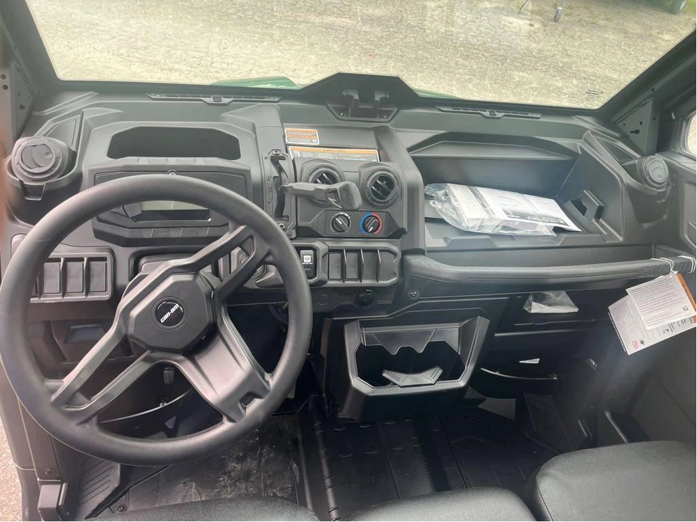 2026 Can-am Defender Dps Cab Hd9 alt