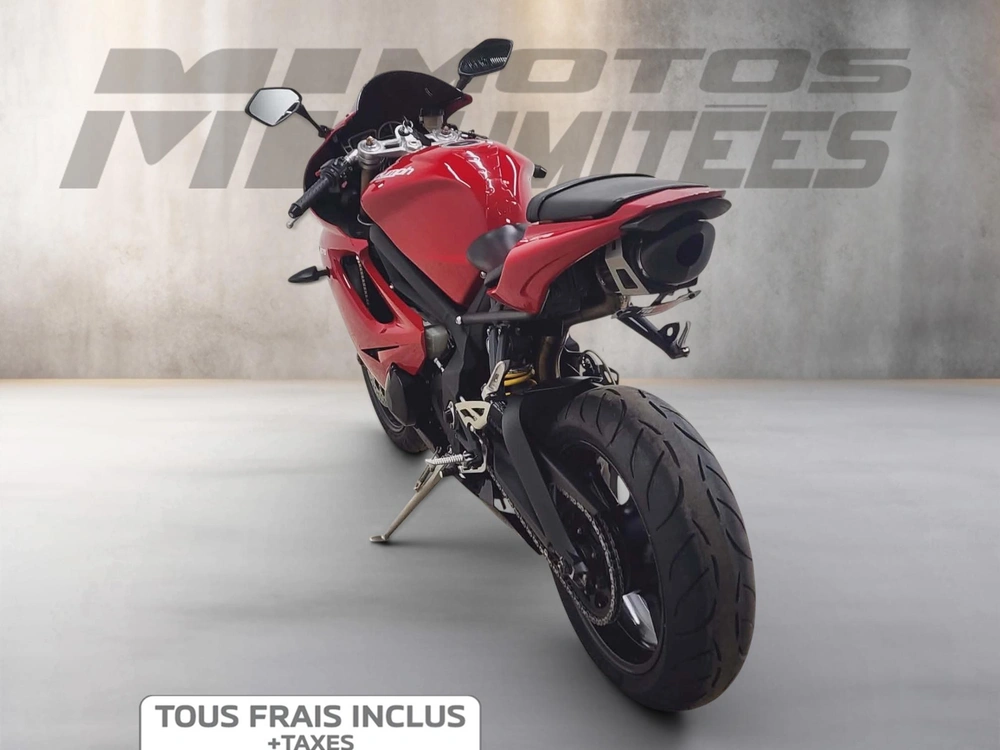 2012 Triumph Daytona 675 alt