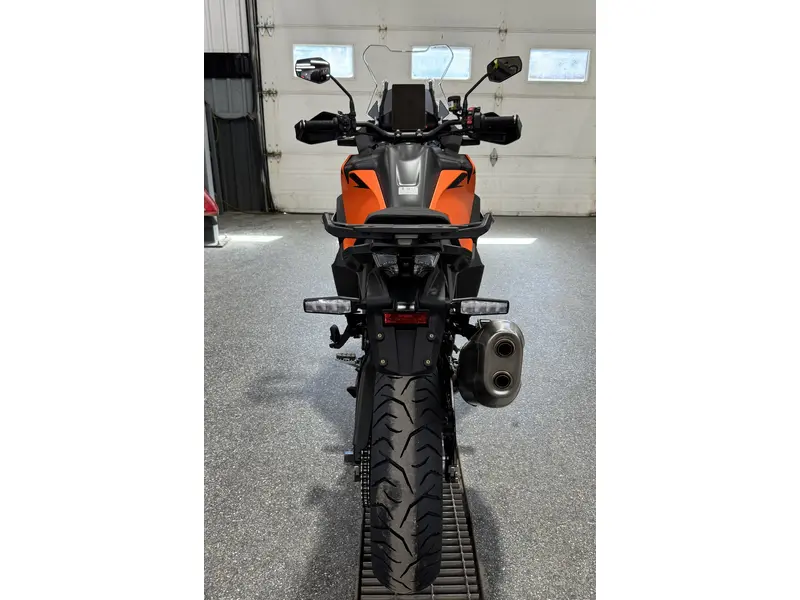 2027 KTM 1390 SUPER ADV S