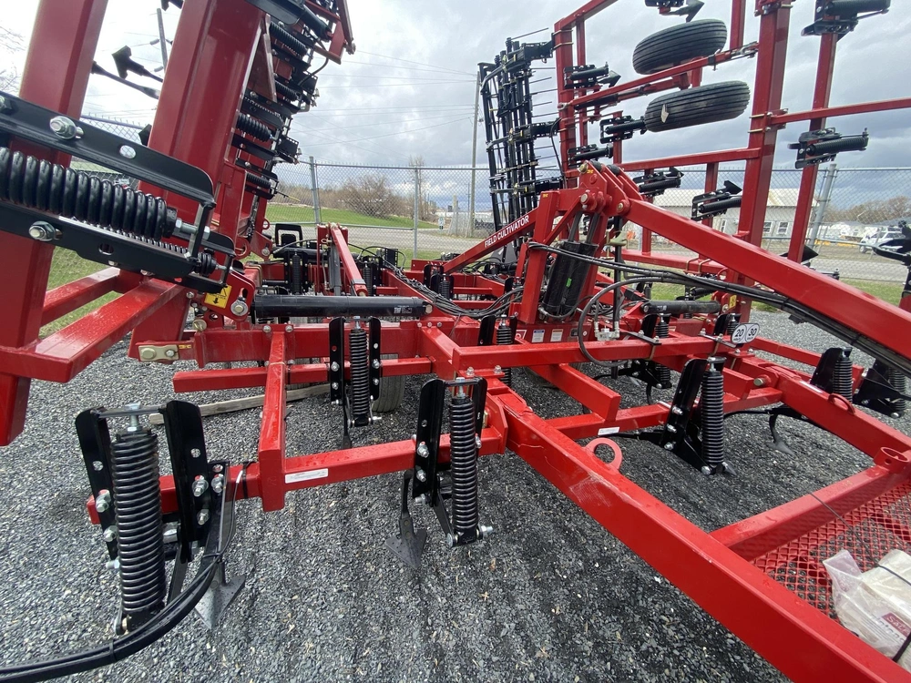 2026 Salford 550 alt