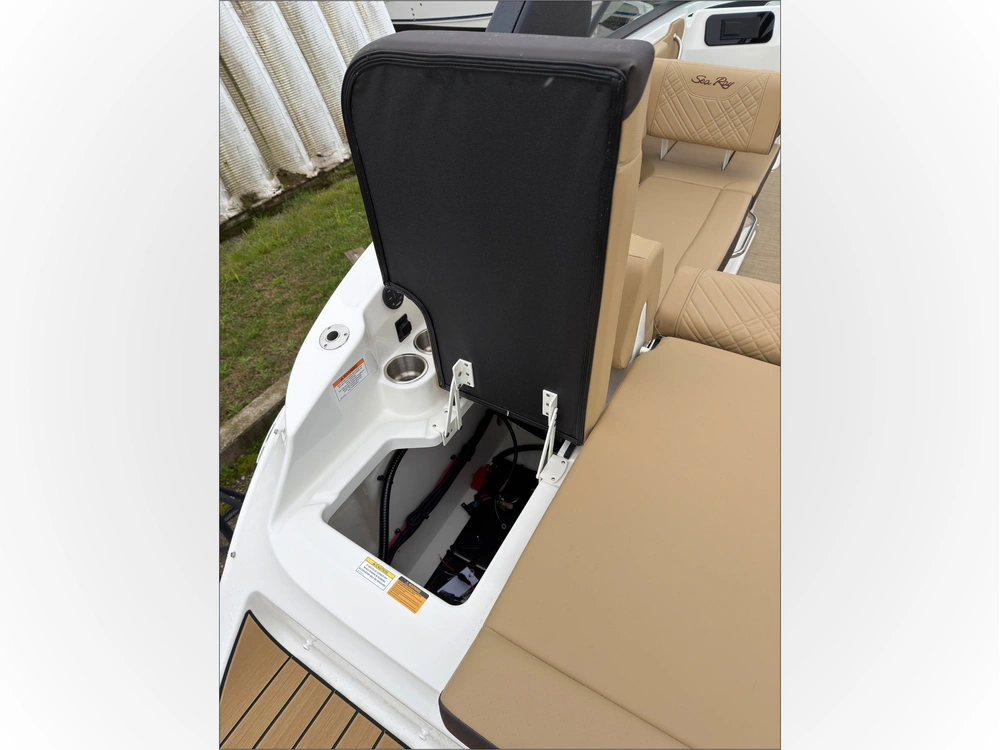 2026 Sea Ray Sdx 230 alt