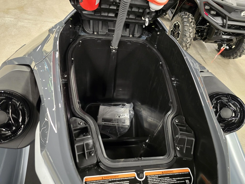 2026 Brp Rxt-x 325 alt
