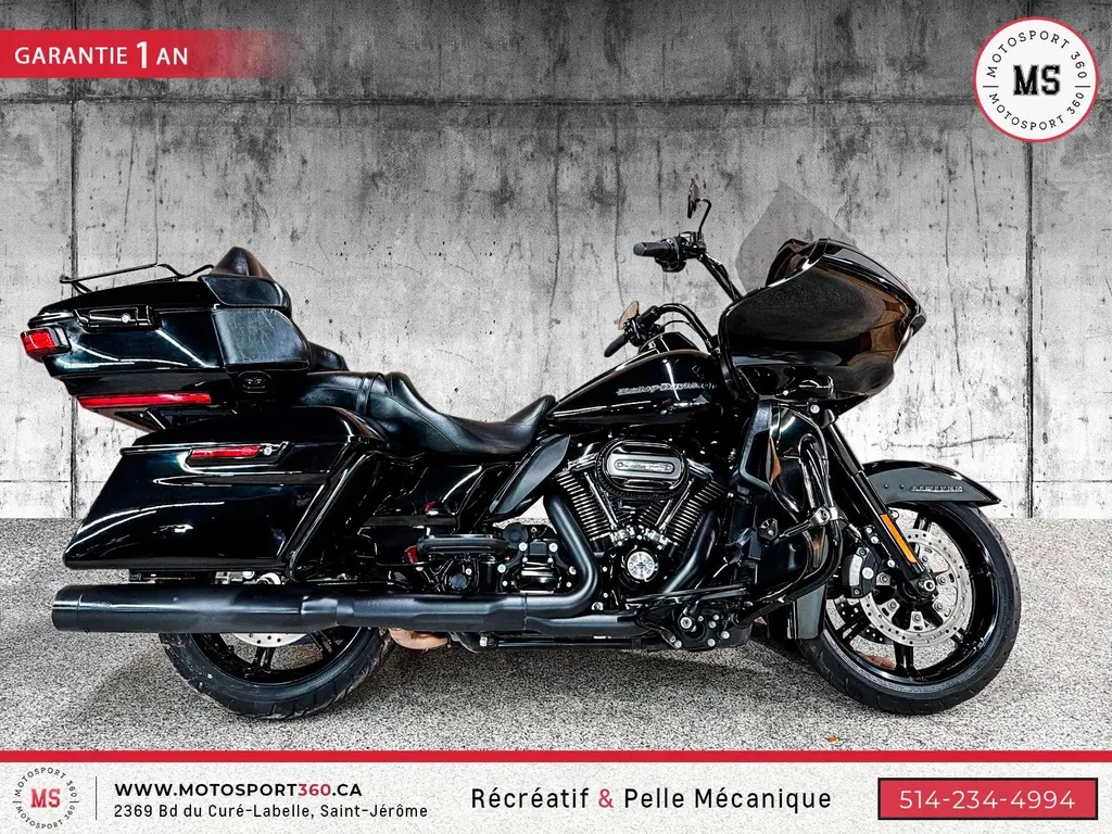 2021 Harley-Davidson ROADGLIDE LIMITED BLACK OUT IMPECCABLE !
