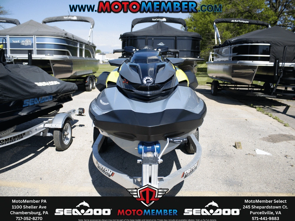 2026 Sea-doo Rxp-x™ 325 Tech, Brp Premium Audio, Ibr Ice Metal / Manta Green alt