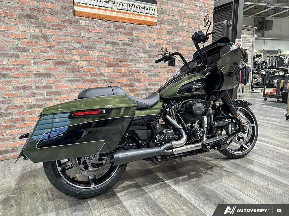 2026 Harley-davidson Road Glide alt
