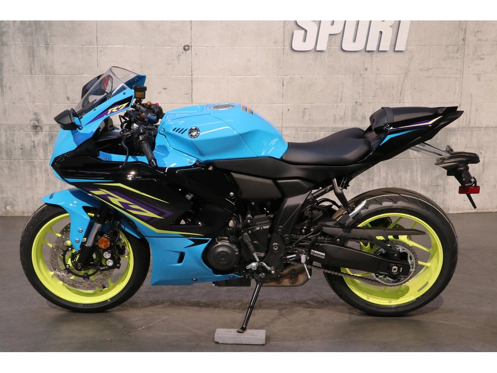2026 Yamaha Yzf-r7 alt