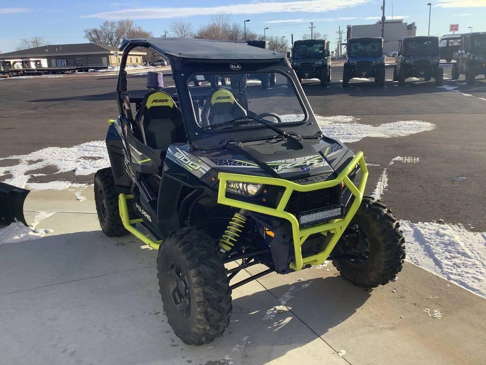 2017 Polaris Rzr® S 900 Eps Black Pearl alt