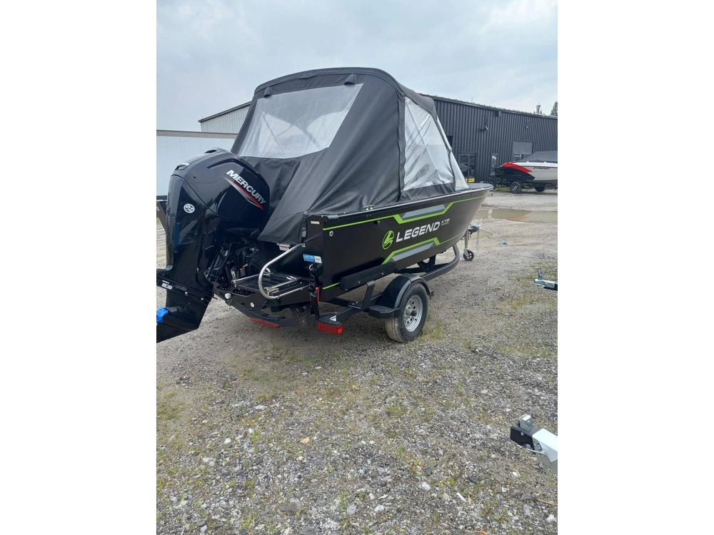 2023 Legend 18 Xte Sport With Mercury 90 Elpt 4-stroke And Glide-on Trailer alt