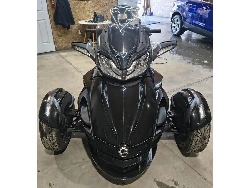 Can-Am SPYDER ST S SE 5 2014