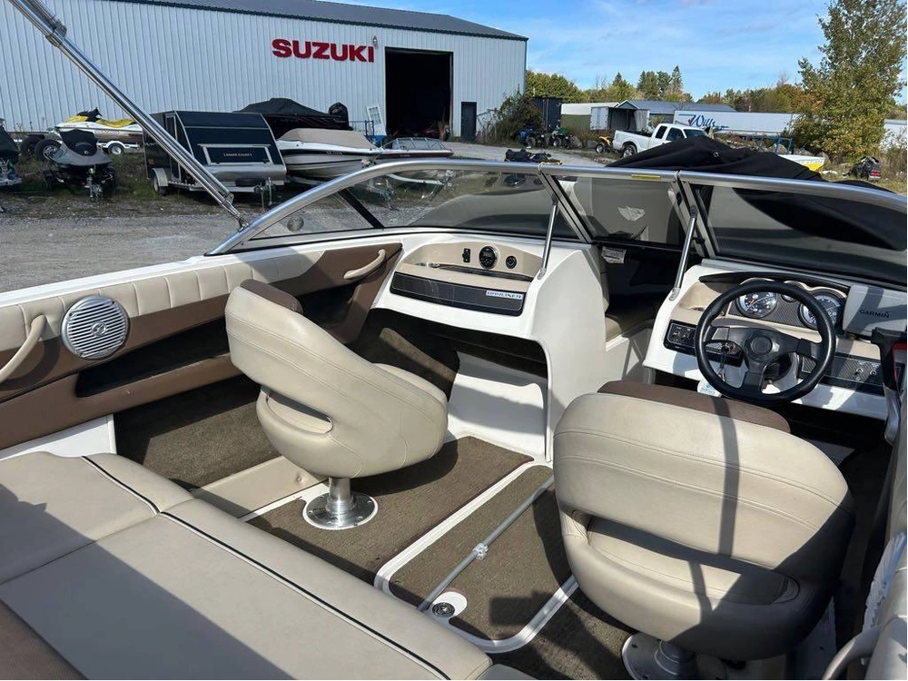 2014 Bayliner 185 Bowrider alt