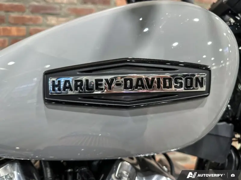 2025 Harley-Davidson FXBB - Street Bob® thumbnail 23