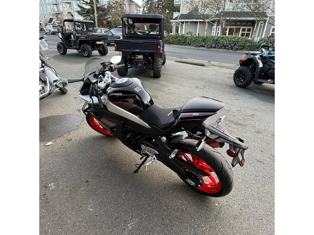 Cfmoto Cfmoto 300 Ss 2026 alt