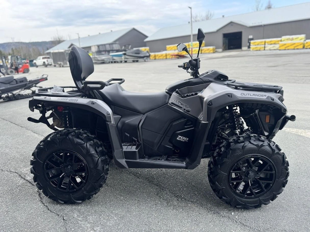 2025 Can-am Outlander Max Xt 700 alt