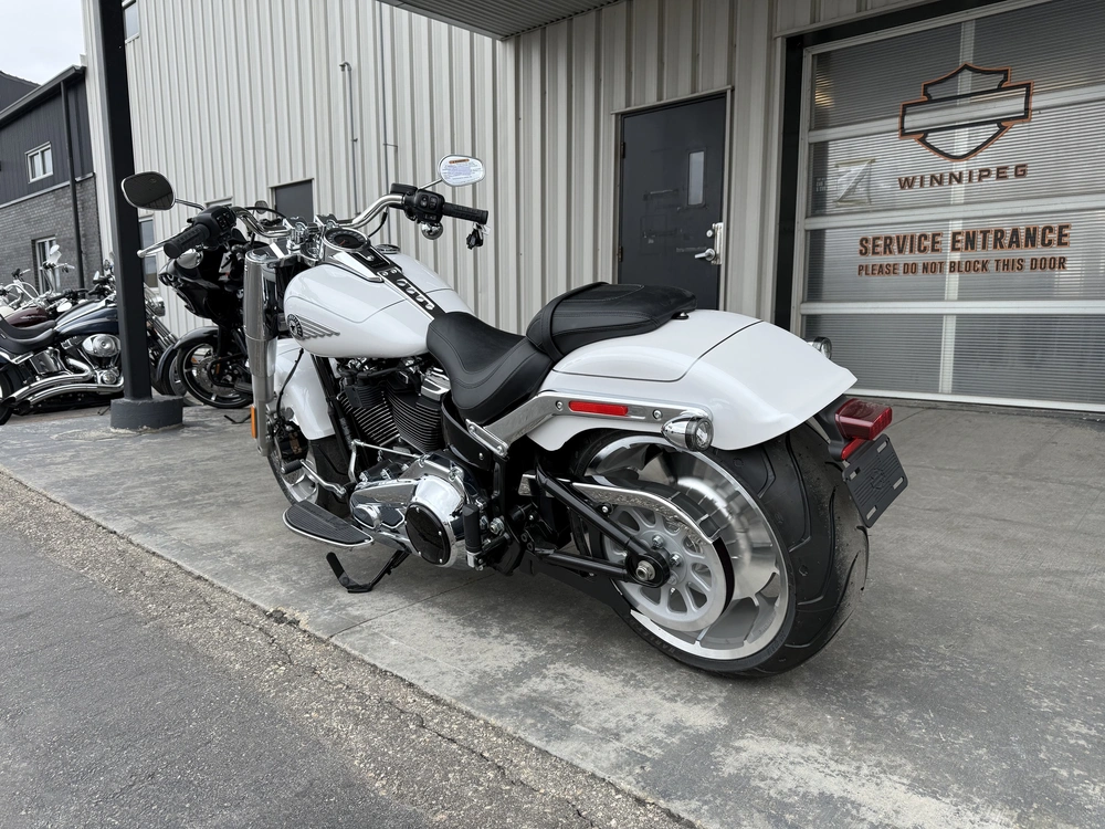 2026 Harley-davidson Fat Boy alt