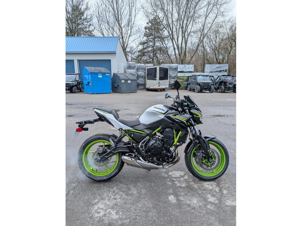 2021 Kawasaki Er650hjf 🎯 Moto Occasion Impeccable Pneus Neufs Inspection Complète Prête Rouler Fiable 🟢 alt