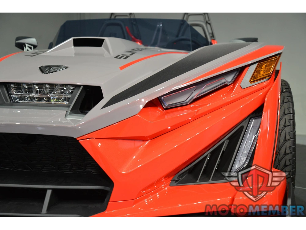 2026 Slingshot R Autodrive alt