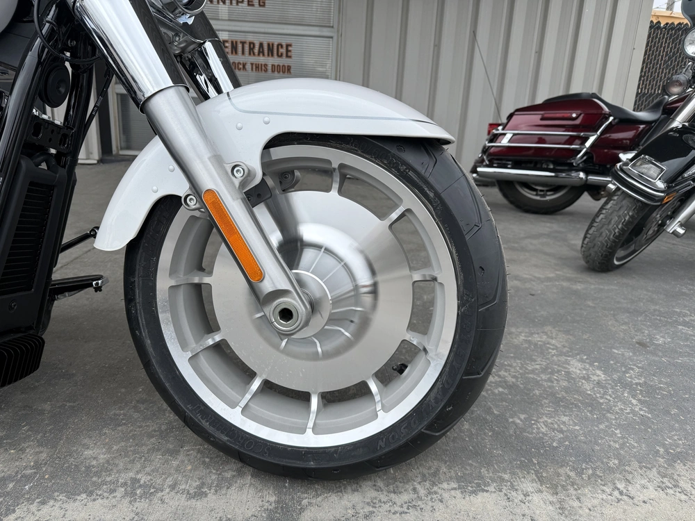 2026 Harley-davidson Fat Boy alt