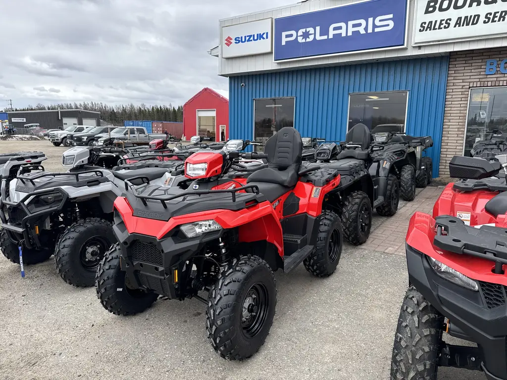 2026 Polaris SPORTSMAN TOURING 570,INDY RED 