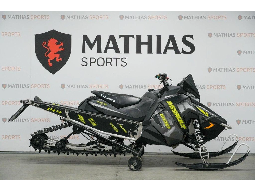 Polaris 800 Switchback Assault 144 2018 alt