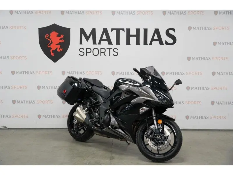 2017 Kawasaki Ninja 1000 ABS thumbnail 2