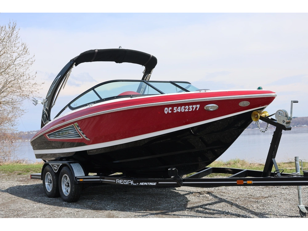 Regal 2100 2017 alt