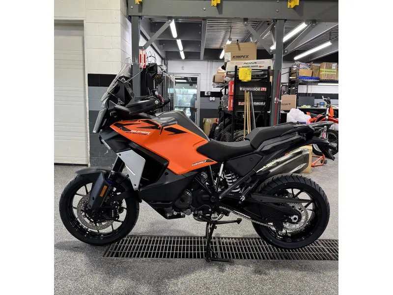 2027 KTM 1390 SUPER ADV S