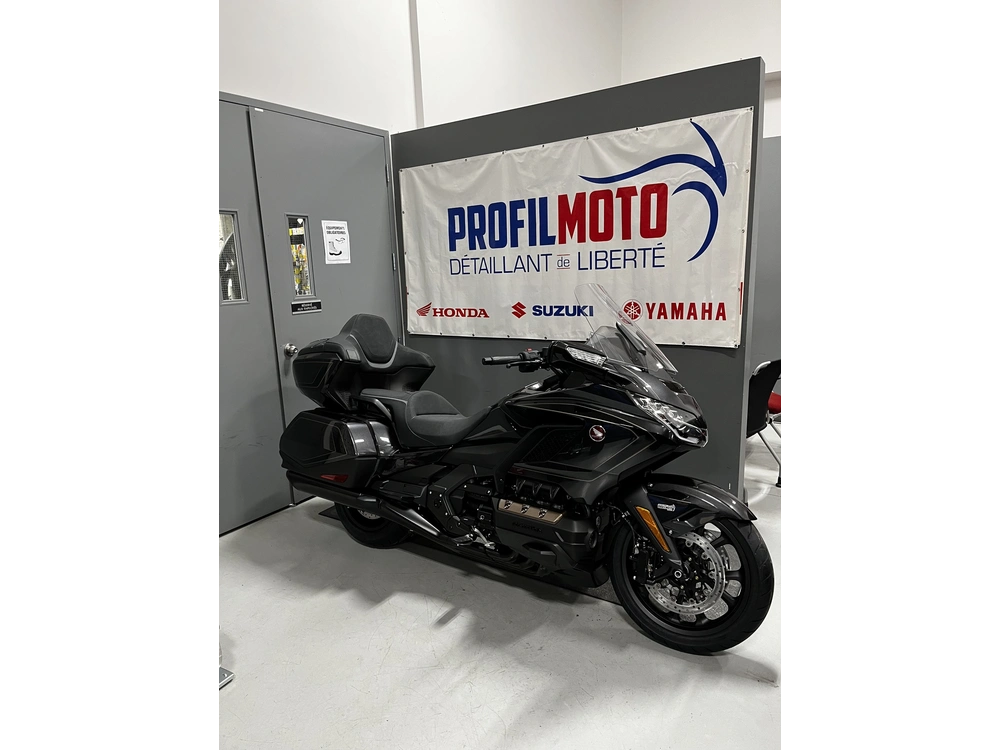 Honda Gold Wing Tour Dct Goldwing Gl1800 2026 alt