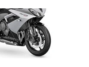 Triumph Daytona 660 2026 alt