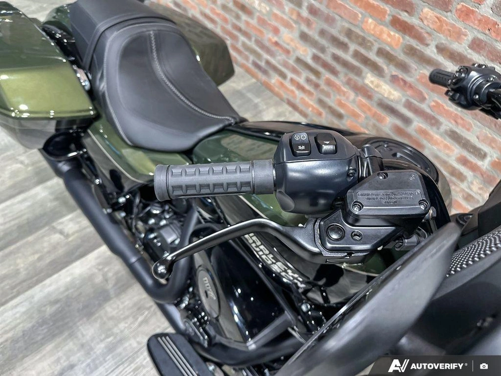 2026 Harley-davidson Street Glide alt