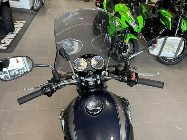 Kawasaki W800 2023